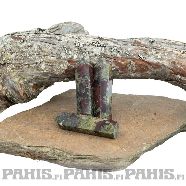 Lohik&auml;&auml;rmekivi -torni